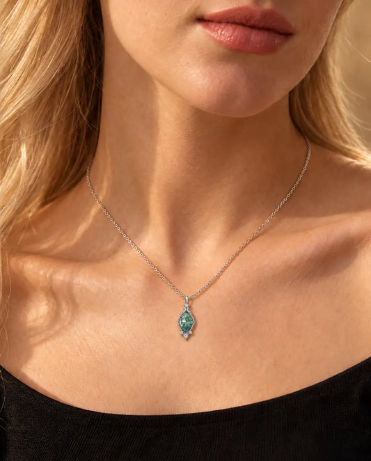 Rose Cut Moss Agate Lozenge Necklace in 925 Sterling Silver - worn on a model, close-up at the collarbone