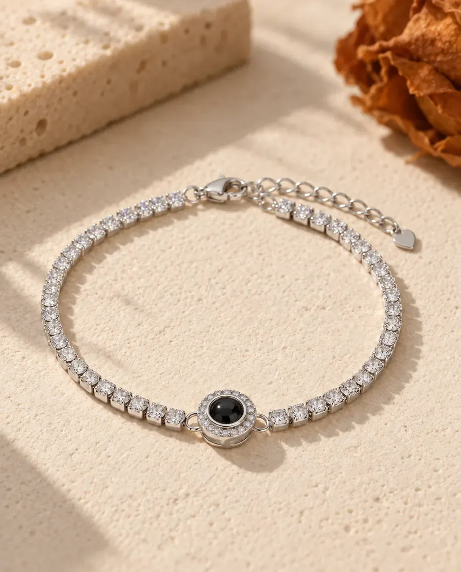 Bestselling Personalized Jewelry & Gifts