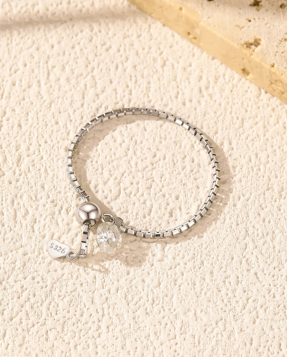 Adjustable moissanite chain ring in 925 sterling silver
