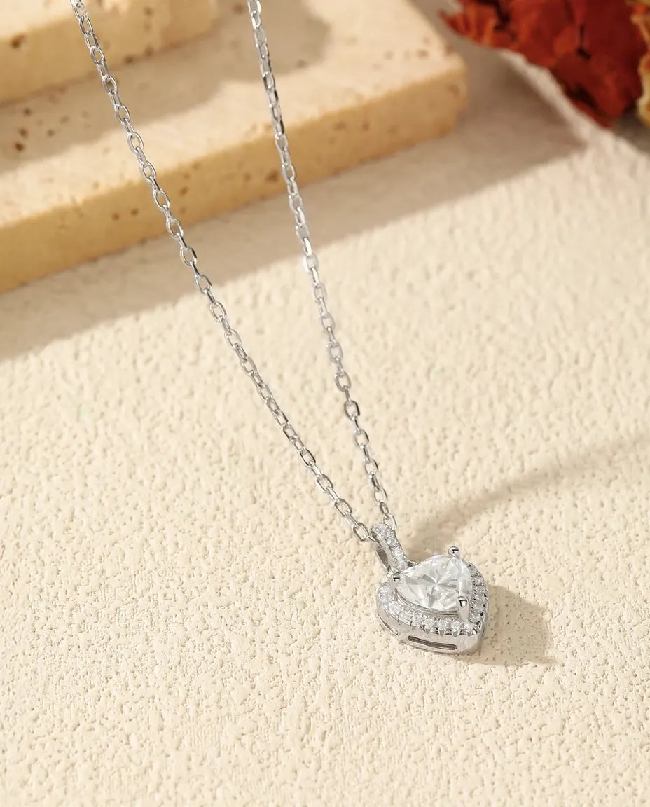 Moissanite Heart Halo Necklace – 1ct Pendant in 925 Sterling Silver, D Color VVS1 Romantic